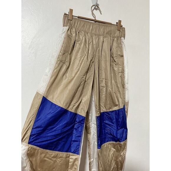 Free People Movement In The Stars Jogger Pants Size XS Colorblock Athletic NEW - Picture 3 of 9